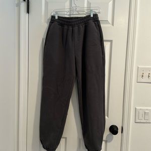 Comfrt dark grey oversized sweatpants
